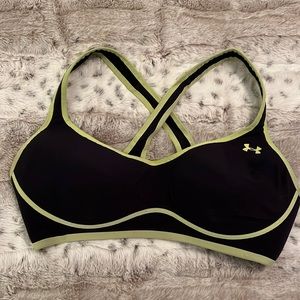 Under Armour sports bra 36C